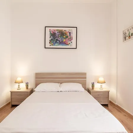 Apartment Modern Renovated Next To The Beachfront Heraklion (Crete)